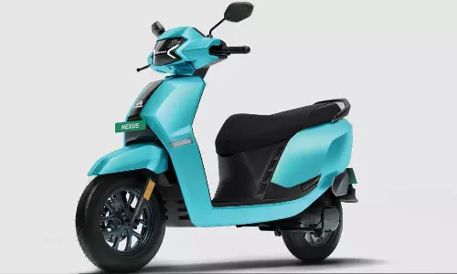 ரூ. 1.10 லட்சம் விலையில் பிரீமியம் எலெக்ட்ரிக் ஸ்கூட்டர் அறிமுகம்