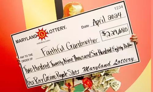 சிக்கனுக்கு காத்திருந்த நேரத்தில் மூதாட்டி வாங்கிய லாட்டரிக்கு ரூ.1.9 கோடி பரிசு