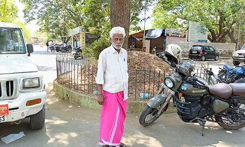 சொத்துக்களை அபகரித்து தந்தையை பிச்சை எடுக்க வைத்த கொடூர மகன்