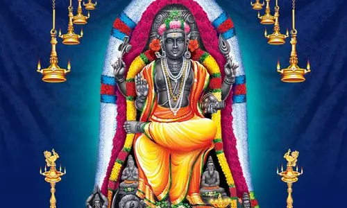 மேஷ ராசியில் இருந்து ரிஷப ராசிக்கு இடம்பெயர்ந்தார் குரு பகவான்