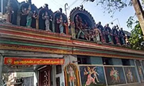 படிதாண்டா பரமேஸ்வரி