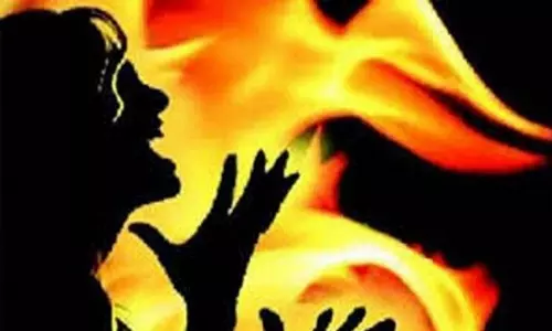 மகாராஷ்டிராவில் 2 பழங்குடியின பெண் உயிரோடு எரித்துக்கொலை