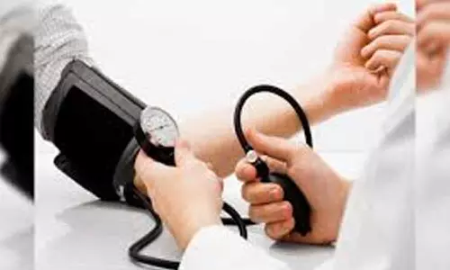 வயது வரம்பின்றி அனைவரையும் பாதிக்கும் இரத்த அழுத்தம்: கவனிக்காமல் இருப்பதால் ஏற்படும் ஆபத்துகள்...