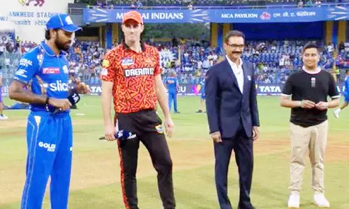 ஐதராபாத் அணிக்கு எதிராக மும்பை பந்து வீச்சு தேர்வு