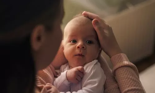 குழந்தை பிறந்து 1 வயது வரை கொடுக்க வேண்டிய உணவுகள்