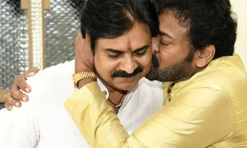 என் தம்பிக்கு ஓட்டு போடுங்க - நடிகர் சிரஞ்சீவியின் வீடியோ வைரல்