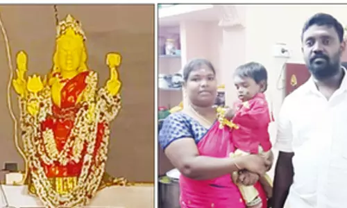 இறந்த மனைவிக்கு கோவில் கட்டி கும்பாபிஷேகம் நடத்திய கணவர்