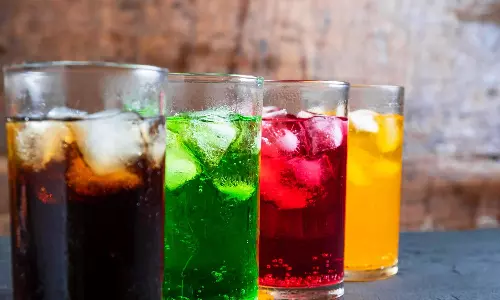 செயற்கை குளிர்பானம்... உண்டாகும் பிரச்சனைகள்