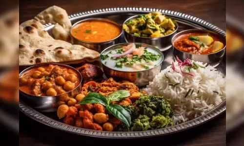 சமையல் பொருட்கள் விலை உயர்வு: சைவ உணவின் விலை 8 சதவீதம் அதிகரிப்பு