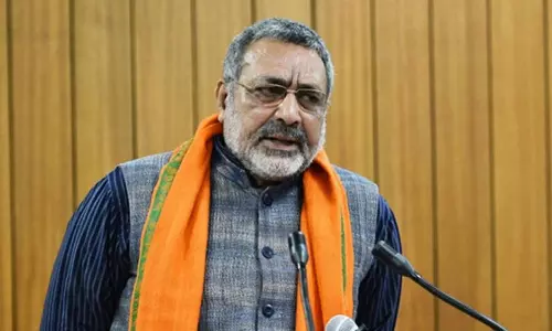 இந்து மக்கள் தொகை சரிவுக்கு காங்கிரஸ்தான் காரணம்: மத்திய மந்திரி கிரிராஜ் சிங் குற்றச்சாட்டு