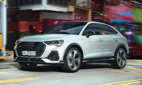 ரூ. 54 லட்சம் துவக்க விலையில் ஆடி Q3 சீரிஸ் புது மாடல்கள் இந்தியாவில் அறிமுகம்