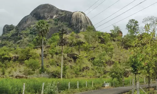 மன அமைதி தரும் மலை... சித்தர்களின் ஆசி கிடைக்கும் மலை...
