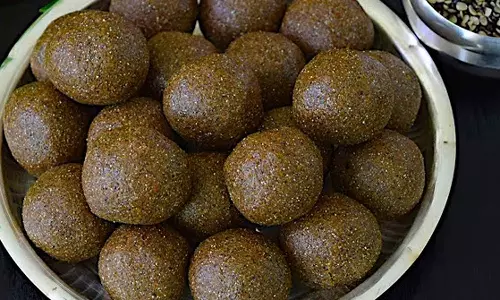 சத்துக்கள் நிறைந்த கருப்பு உளுந்து லட்டு