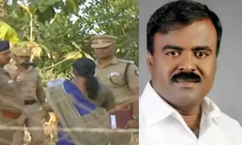 ஜெயக்குமார் மர்ம மரணம்:  எரிந்த நிலையில் டார்ச் லைட் மீட்பு