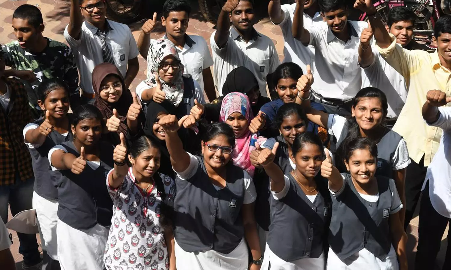 11-ம் வகுப்பு பொதுத்தேர்வு முடிவுகள் நாளை காலை வெளியாகிறது