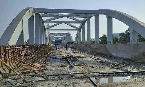 யானைக்கவுனி ரெயில்வே மேம்பாலத்தின் 2-வது பகுதி - ஜூனில் பயன்பாட்டுக்கு வருகிறதா?