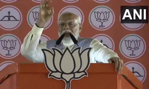 இளைஞர்கள் தங்கள் மனதில் தோன்றும் எண்ணங்களை தெரிவிக்க வேண்டும்: பிரதமர் மோடி