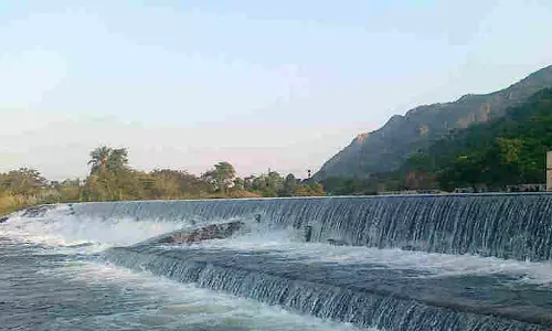 கனமழைக்கான ஆரஞ்சு அலர்ட் எதிரொலி:  தாமிரபரணி ஆற்றில் குளிக்க தடை