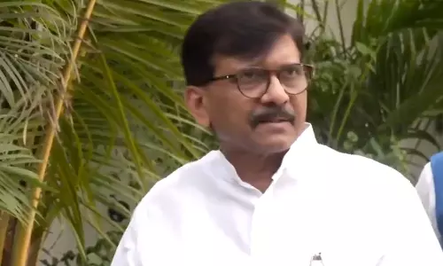 டெல்லி போன்று மும்பையிலும்... சஞ்சய் ராவத் சொன்னது என்ன?