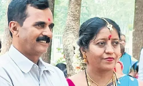 20 ஆண்டுகள் காத்திருந்து திருமணம் செய்த காதல் ஜோடி