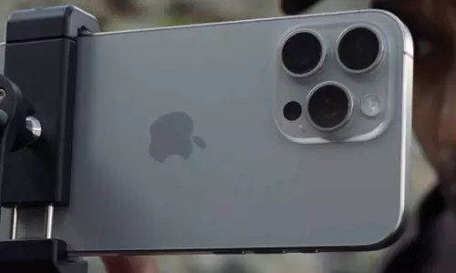 ஸ்லிம்-ஐ கையில் எடுக்கும் ஆப்பிள் - இனி இதுதான் காஸ்ட்லி ஐபோன் மாடல்..?