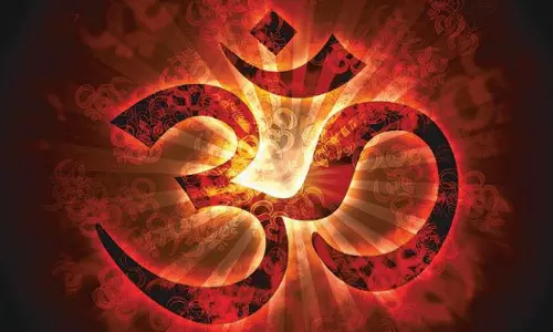 நுரையீரல் மற்றும் மூளையை சுறுசுறுப்பாக்கும் ஓம் மந்திரம்