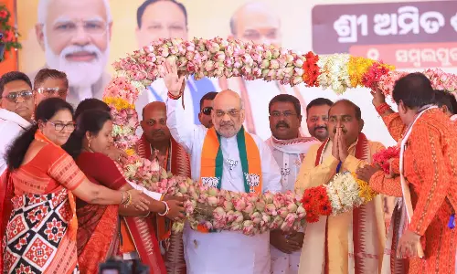 ஒடிசாவில் கடந்த 25 ஆண்டில் சுகாதாரம், கல்வி உள்ளிட்டவை தடம்புரண்டுள்ளன: அமித்ஷா தாக்கு.