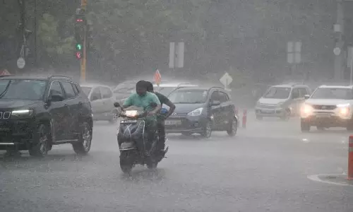 தமிழகத்தில் 3 மாவட்டங்களில் காலை 10 மணி வரை மழைக்கு வாய்ப்பு