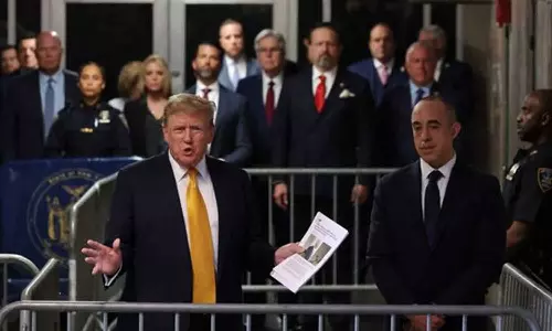 மனைவியை கற்பழித்தாரா? டிரம்பின் வாழ்க்கை வரலாறு படத்தில் சர்ச்சை காட்சி