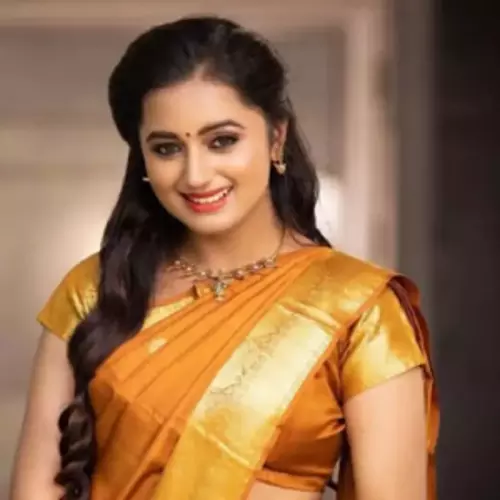 அக்ஷயா கண்டமுதன்