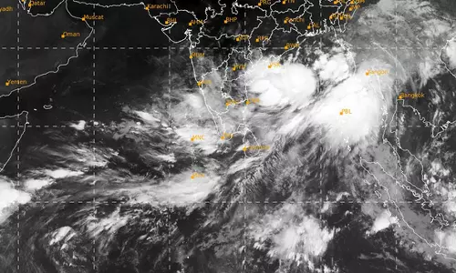 ரீமால் புயல் இன்று மாலை வலுப்பெற வாய்ப்பு