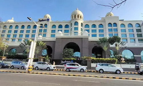 பிரதமர் தங்கிய ஓட்டலுக்கு ரூ.80 லட்சம் கட்டணம்  பாக்கி- சட்ட நடவடிக்கை எடுக்கப்படும் என எச்சரிக்கை