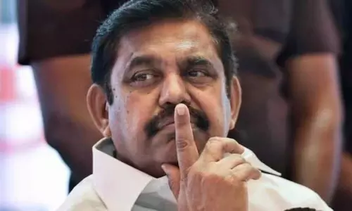 காவல்துறை, போக்குவரத்துத் துறை பனிப்போர்- ஈபிஎஸ் கண்டனம்