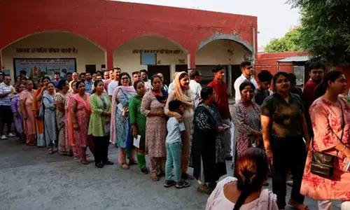 6ம் கட்ட பாராளுமன்ற தேர்தல்- 3 மணி நிலவரப்படி 49.20 சதவீதம் வாக்குப்பதிவு