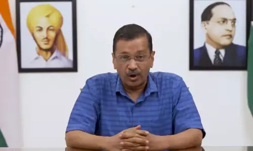 உங்கள் நாட்டை கவனியுங்கள்: பாகிஸ்தான் முன்னாள் மந்திரிக்கு கெஜ்ரிவால் பதிலடி