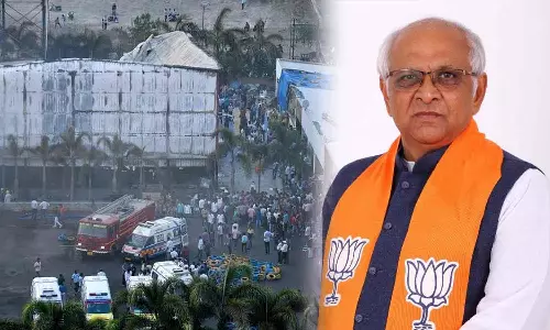 குஜராத் தீ விபத்தில் சிக்கி 27 பேர் பலி: உயிரிழந்தோருக்கு ரூ.4 லட்சம் நிவாரணம் அறிவிப்பு