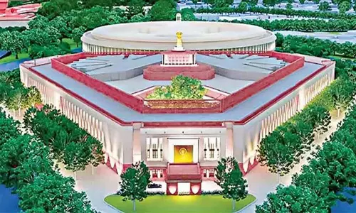 பரபரப்பான சூழலில் பாராளுமன்ற கூட்டம் நாளை தொடங்குகிறது