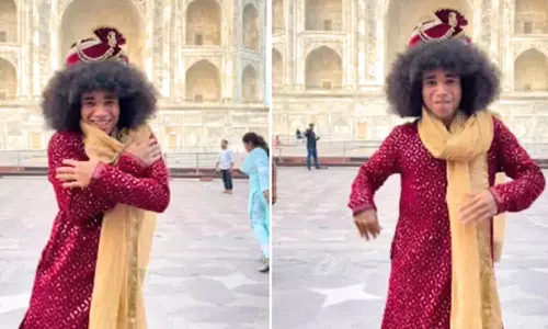 தாஜ்மஹால் முன்பு நடனம் ஆடிய டிக்-டாக் பிரபலம்