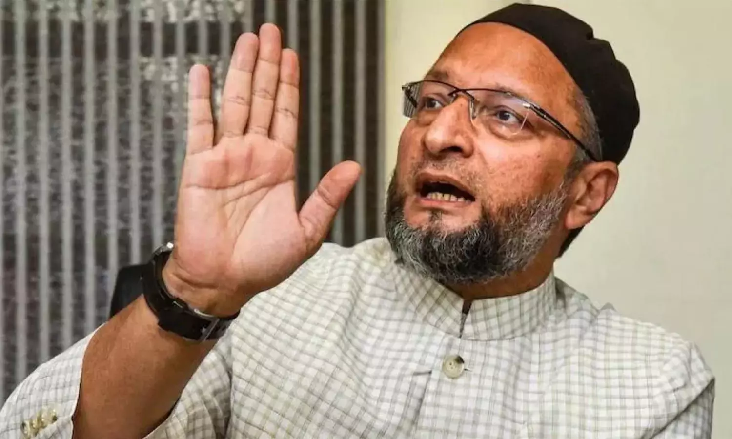 ஆக்கிரமிப்பின் போது சீனாவுடன் டிஸ்கோ ஆடிக் கொண்டிருந்தீர்களா?: பிரதமருக்கு ஒவைசி கேள்வி