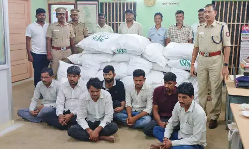 குட்கா கடத்தி வந்த 7 பேர் கும்பல் கைது