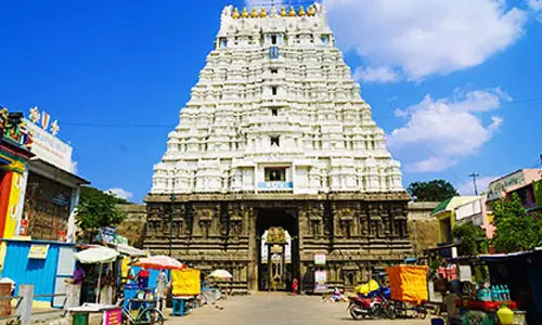 ஆன்மிகம்: இன்றைய முக்கிய நிகழ்வுகள் மற்றும் பஞ்சாங்கம்