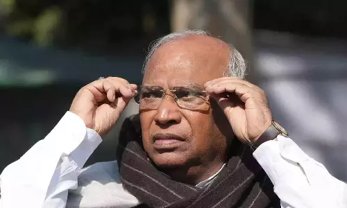 பா.ஜனதா கூட்டணி 200 இடங்களை கூட தாண்டாது: மல்லிகார்ஜூன கார்கே