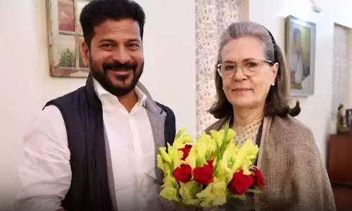 தெலுங்கானா மாநில 10-ம் ஆண்டு விழா: பாராட்டு விழாவில் சோனியா காந்தி பங்கேற்கிறார்