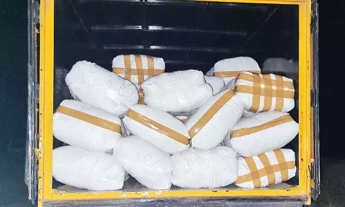 இலங்கைக்கு கடத்த முயன்ற ரூ.40 லட்சம் மதிப்புள்ள பீடி இலைகள் பறிமுதல்