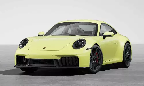 ரூ. 1.99 கோடியில் போர்ஷே 911 பேஸ்லிப்ட் மாடல் அறிமுகம்