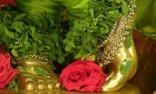 ஏகாதசி விரதத்துக்கு 7 முறை துளசி இலை