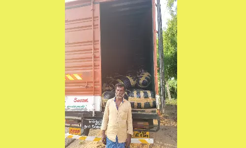 திருச்செந்தூரில் ரூ.50 லட்சம் பீடி இலைகள் பறிமுதல்: `கியூ பிரிவு போலீசார் நடவடிக்கை