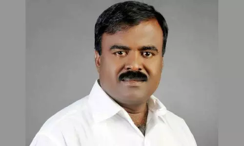 ஜெயக்குமார் வழக்கு- சி.பி.சி.ஐ.டி. போலீஸ் சூப்பிரண்டு அதிகாரிகளுடன் ஆலோசனை