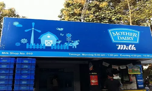 மதர் டெய்ரி நிறுவனத்தின் பால் விலை லிட்டருக்கு 2 ரூபாய் உயர்வு