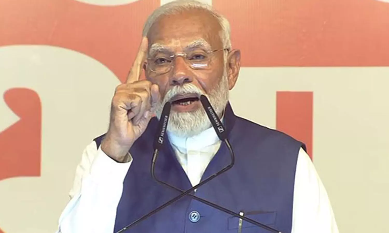 மூன்றாவது முறையாக பிரதமர் ஆகிறார் மோடி - ஜூன் 8-ல் பதவியேற்பு? மூன்றாவது முறையாக பிரதமர் ஆகிறார் மோடி - ஜூன் 8-ல் பதவியேற்பு?